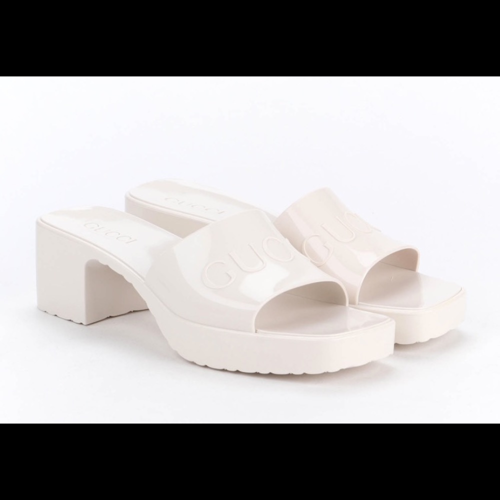 Gucci Rubber Sandal 37